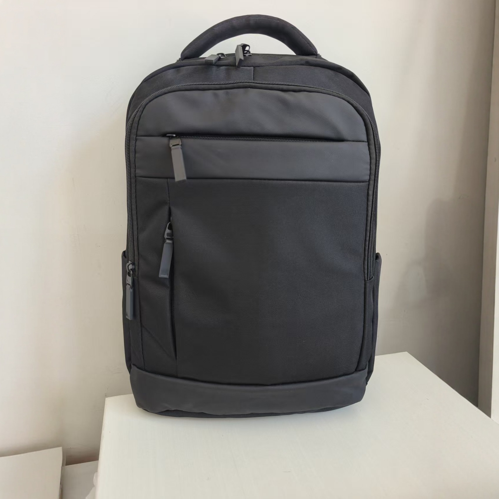 Multifunctional Men's Backpack Laptop Bag With Expandable Storage_voghion.com