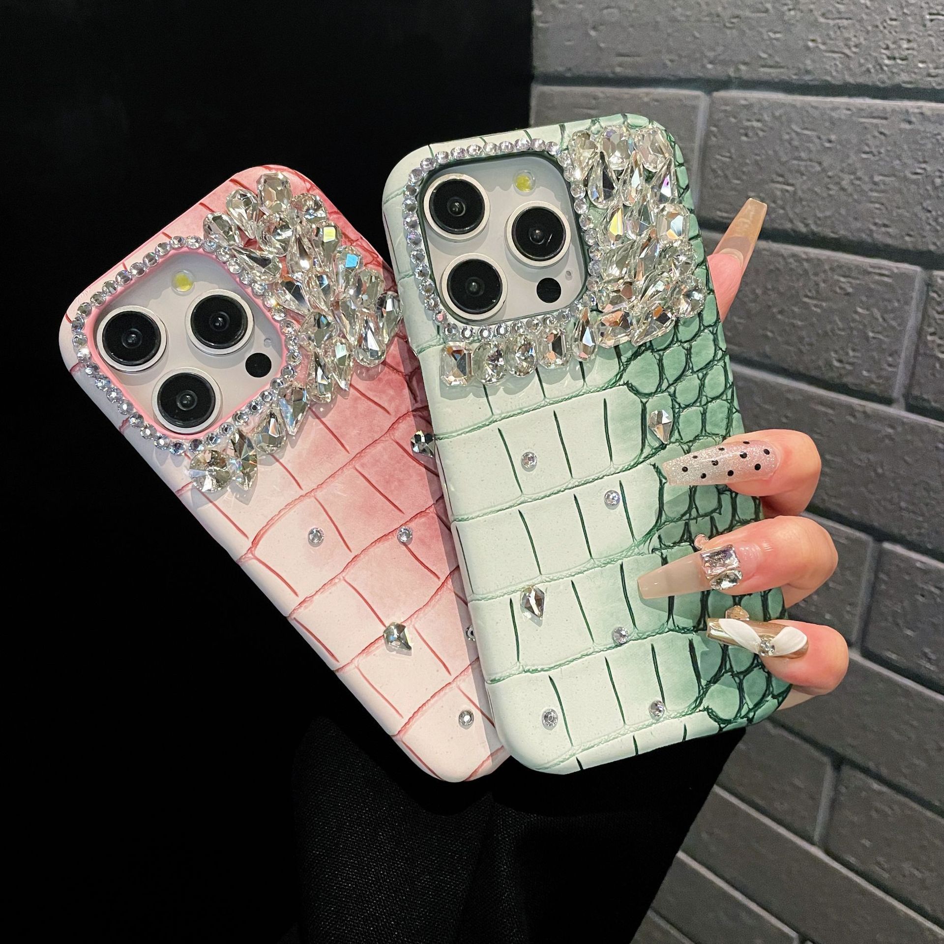 Ốp lưng điện thoại nửa cứng vân cá sấu pha lê lấp lánh cho iPhone 7-15 — Màu xanh quân đội kim cương lấp lánh, Hoa violet kim cương lấp lánh, Hồng lấp lánh, Xanh denim kim cương lấp lánh chi tiết 2