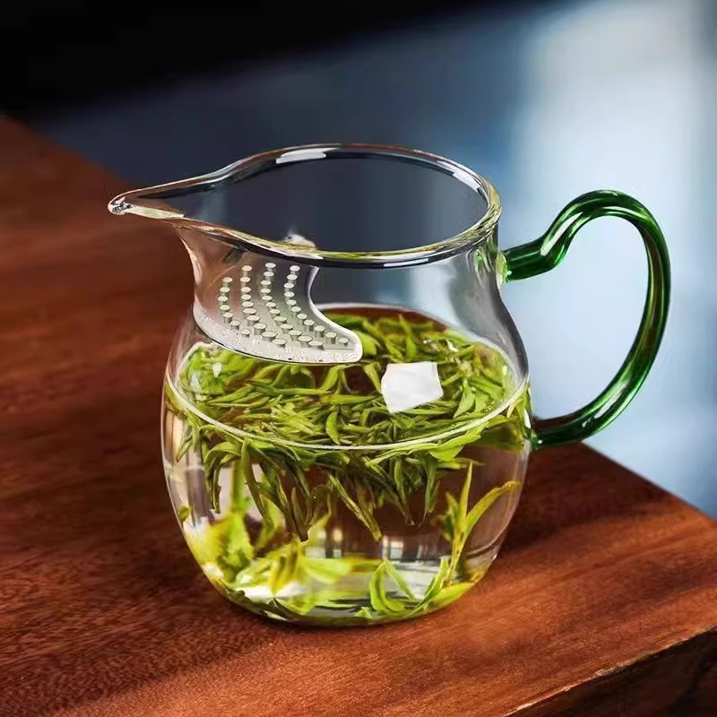 ビッグベリー透明ガラス三日月フェアカップ茶漏れフィルターオールインワン茶海茶ディスペンサーカンフーガラスカラーハンドル茶ボウル|undefined
