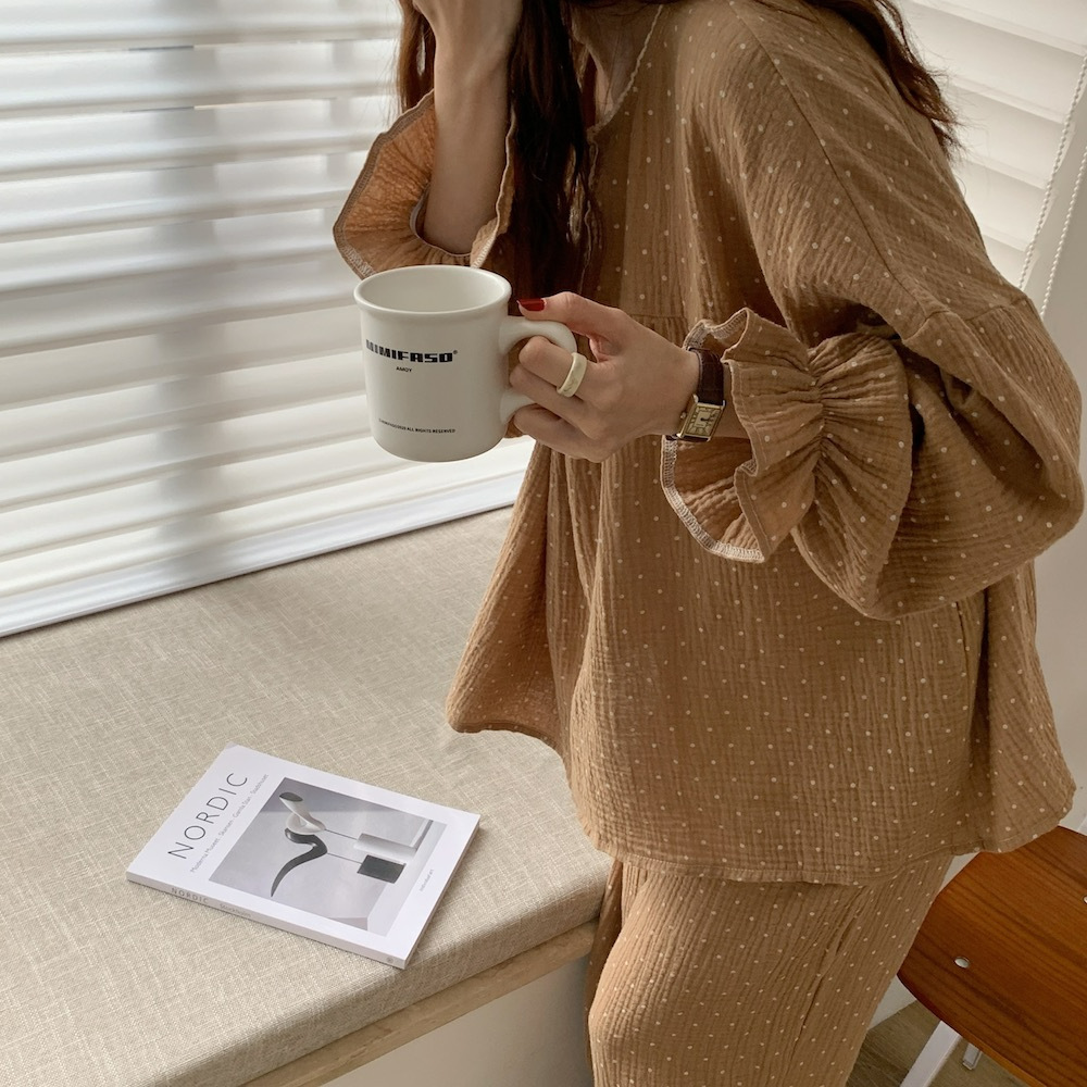 2025 primavera coreana INS estilo pijama de mujer manga larga punto ondulado borde de hoja de loto suelto gran cuello redondo ropa de hogar conjunto de transmisión en vivo