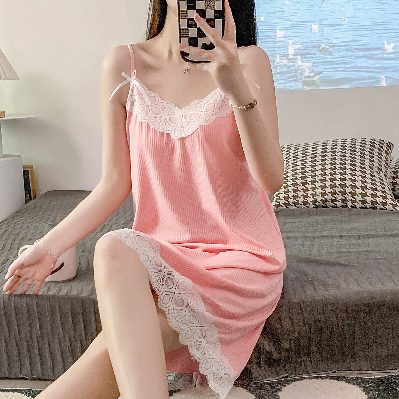 Comercio exterior al por mayor verano camisón chica leche hilo de seda tire marco fino pijamas estudiante encaje desgaste en el hogar