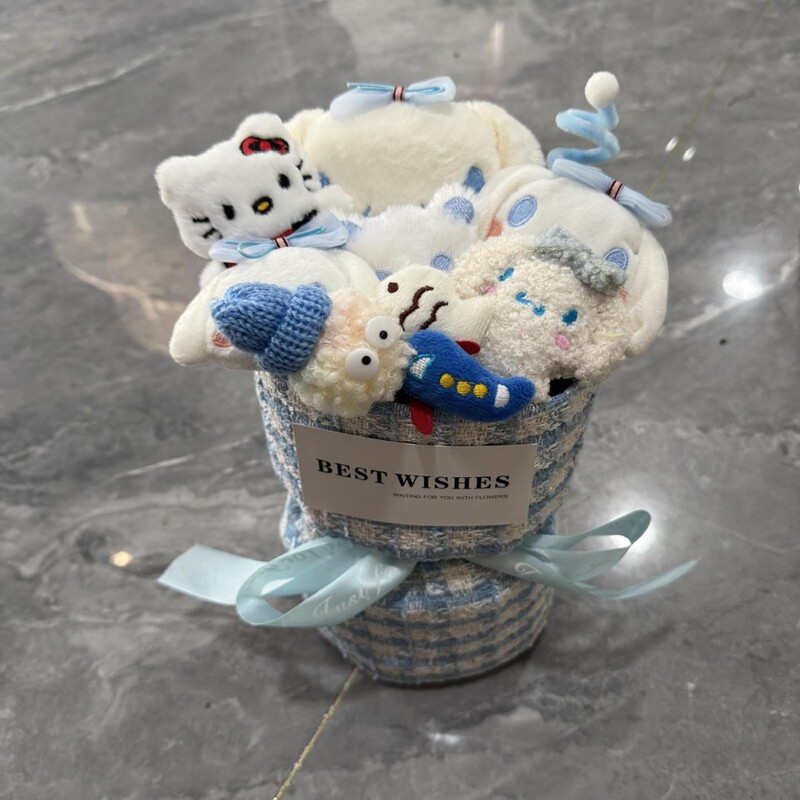 送女朋友情人节生日礼物玉桂狗凯蒂猫公仔卡通成品玩偶花束花店批|undefined