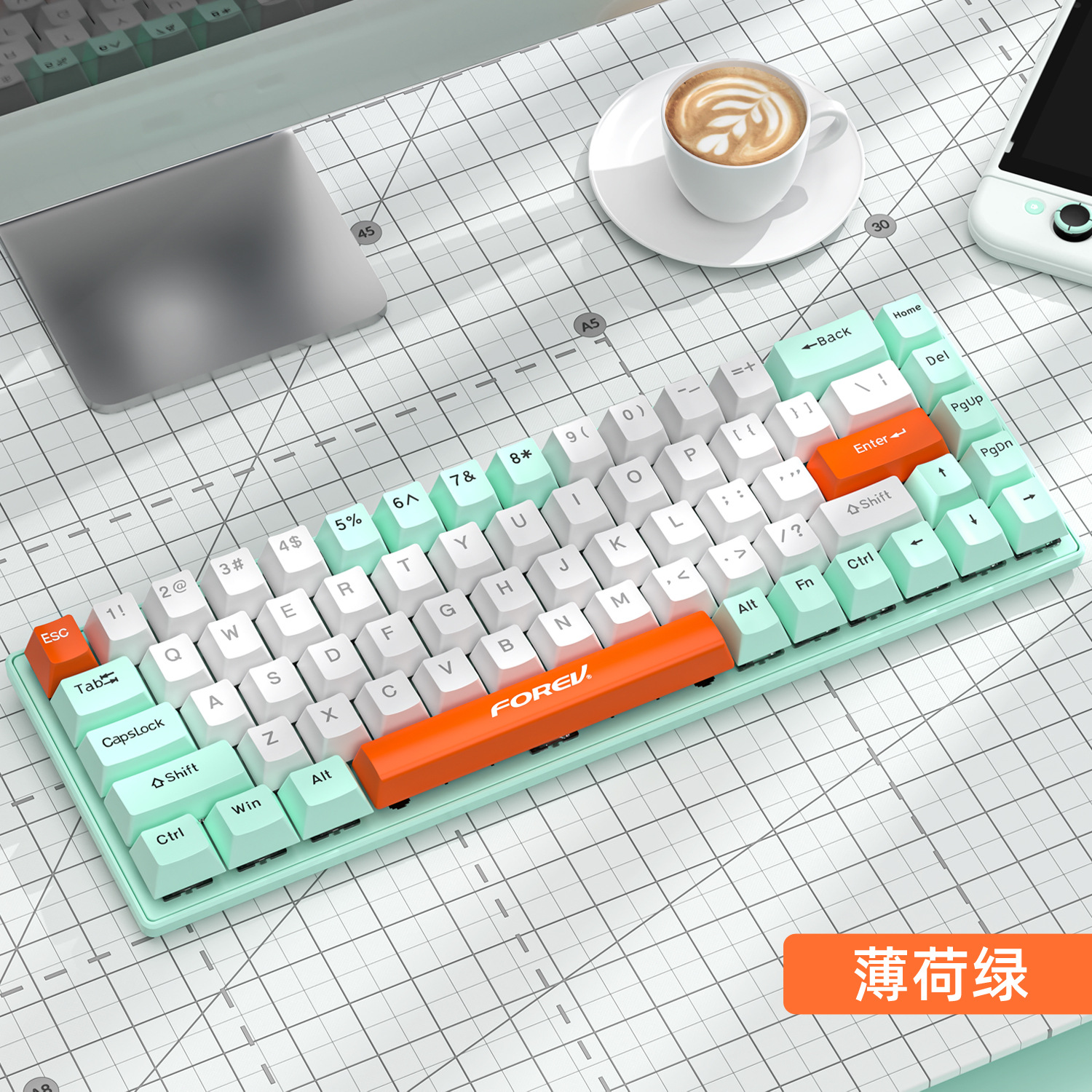 Teclado mecánico ruso de alto valor de 68 teclas Q68 juegos por cable RGB tres modos teclado mecánico