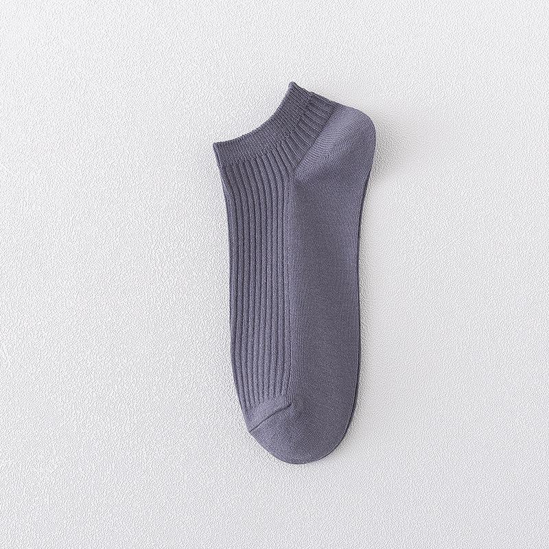 Calcetines cortos para hombres de verano antiolor sudor calcetines de algodón sólido para hombres de verano delgado comercial de doble aguja invisible calcetines de barco para hombres