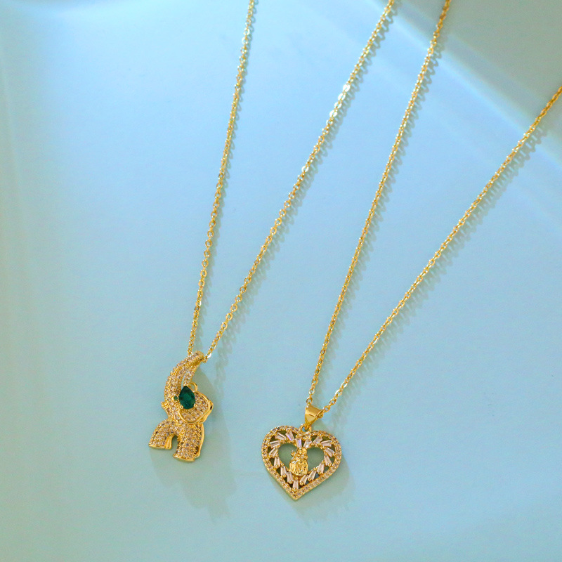 Simple Little Elephant Heart Zircon Pendant Necklace display picture 8