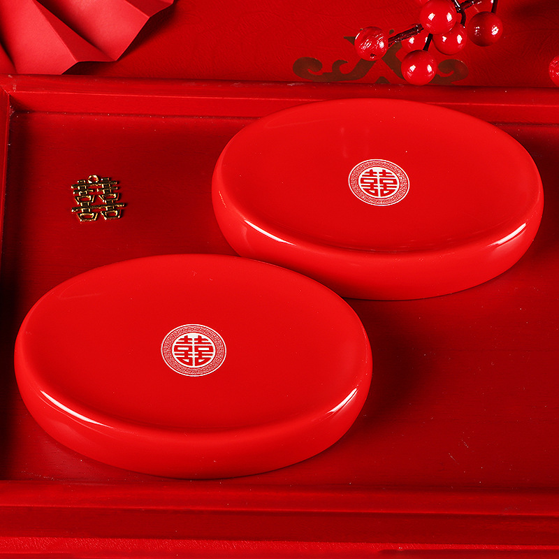 Wedding celebration supplies bride's dowry set, including scented soaps and soap dishes, available in polished or sanding finishes, round happy soap dishes.