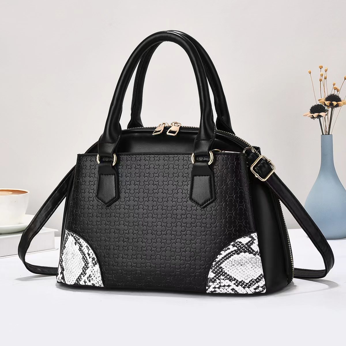 Hermoso bolso de hombro, bolso de mujer, bolso de mujer, temperamento universal, nuevo bolso coreano, moda para mujeres