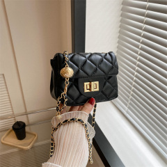 Gentle temperament lattice embroidery chain lock small shoulder crossbody bag women's 2023 summer new single strap small square bag