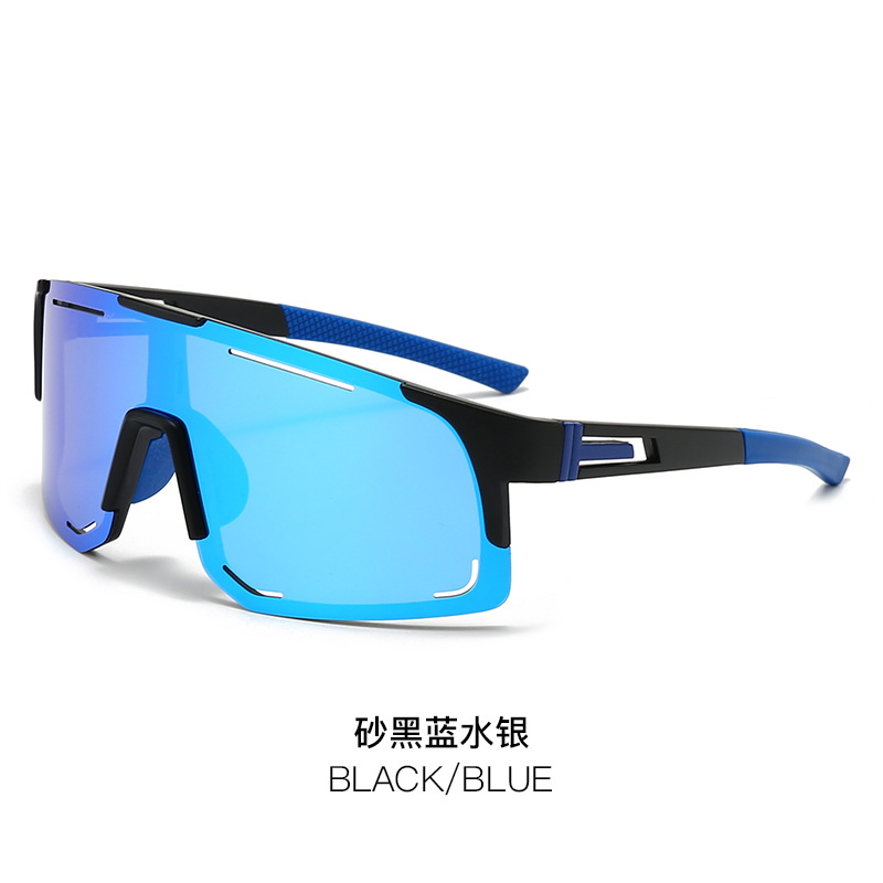 Sand black blue mercury