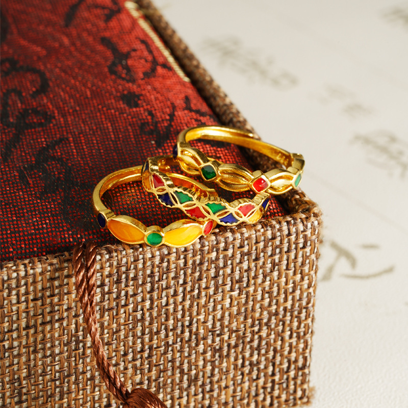Anillo geométrico esmalte de oro vietnamita antiguo retro pareja de alto nivel nicho no se desvanece joyas al por mayor