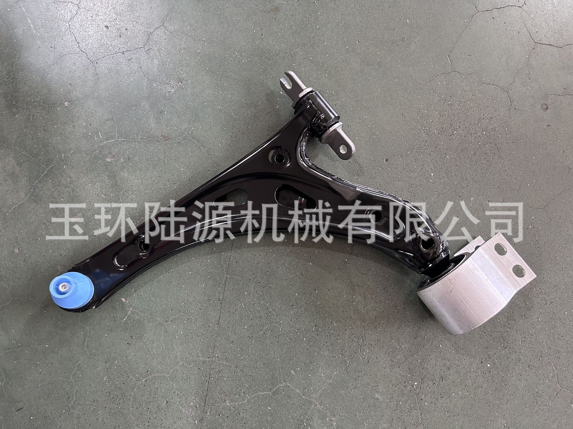 Suitable for Auto Parts Buick Enclave Control Arm Car Chassis Parts Swing Arm Ball Head Upper Curved Arm
