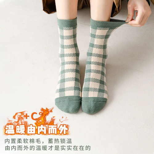 Women's Mid-Calf Socks Cotton Socks Winter and Autumn Thicker Padded Towel Socks Winter Long Warm Socks Autumn and Winter Style