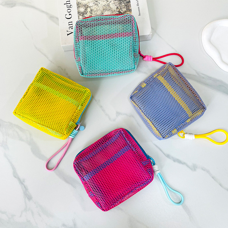 Bolsa de tofu de malla de dopamina superligera de malla de maquillaje bolsa de almacenamiento multipropósito de gran capacidad de comercio exterior transfronterizo