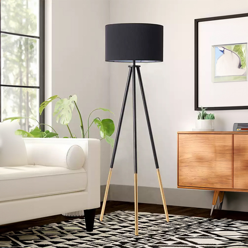 Nordic Modern Simple Floor Lamp Living Room Sofa Bedroom Bedside Study Coffee Table Creative Tripod Vertical Table Lamp