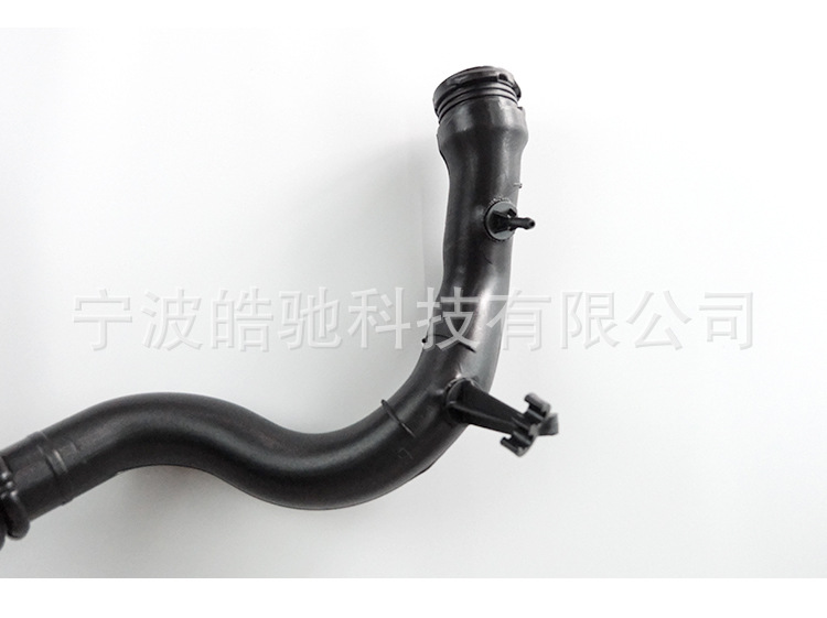 Suitable for Renault Logan Sandero I Engine Intake Pipe 8200889766/8200598010