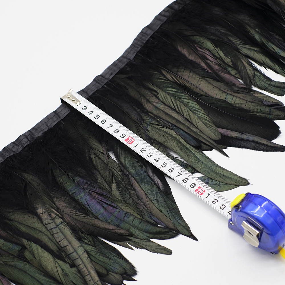 Accesorios de ropa con borde de tela de plumas de pollo negro, falda con borde de tela de plumas de cola de pollo
