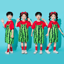 ��һ��ͯ�ݳ����׃��@ˮ���赸��С�W���F�w�ϳ����ݷ��b��Ů��ͨ