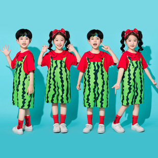 ��һ��ͯ�ݳ����׃��@ˮ���赸��С�W���F�w�ϳ����ݷ��b��Ů��ͨ