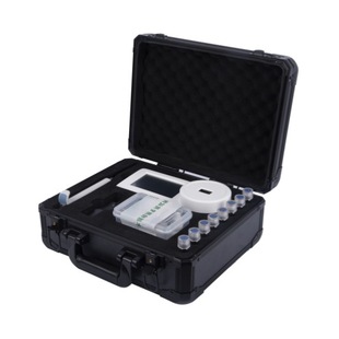 ��yʽ�����������x��׼�͝��ɫ�ȑҸ���y���x�߾��ȱ�ɫ