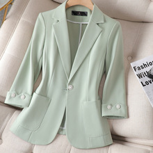 绿色休闲小西装外套女七分袖西服2023新款夏季薄款气质小个子上衣