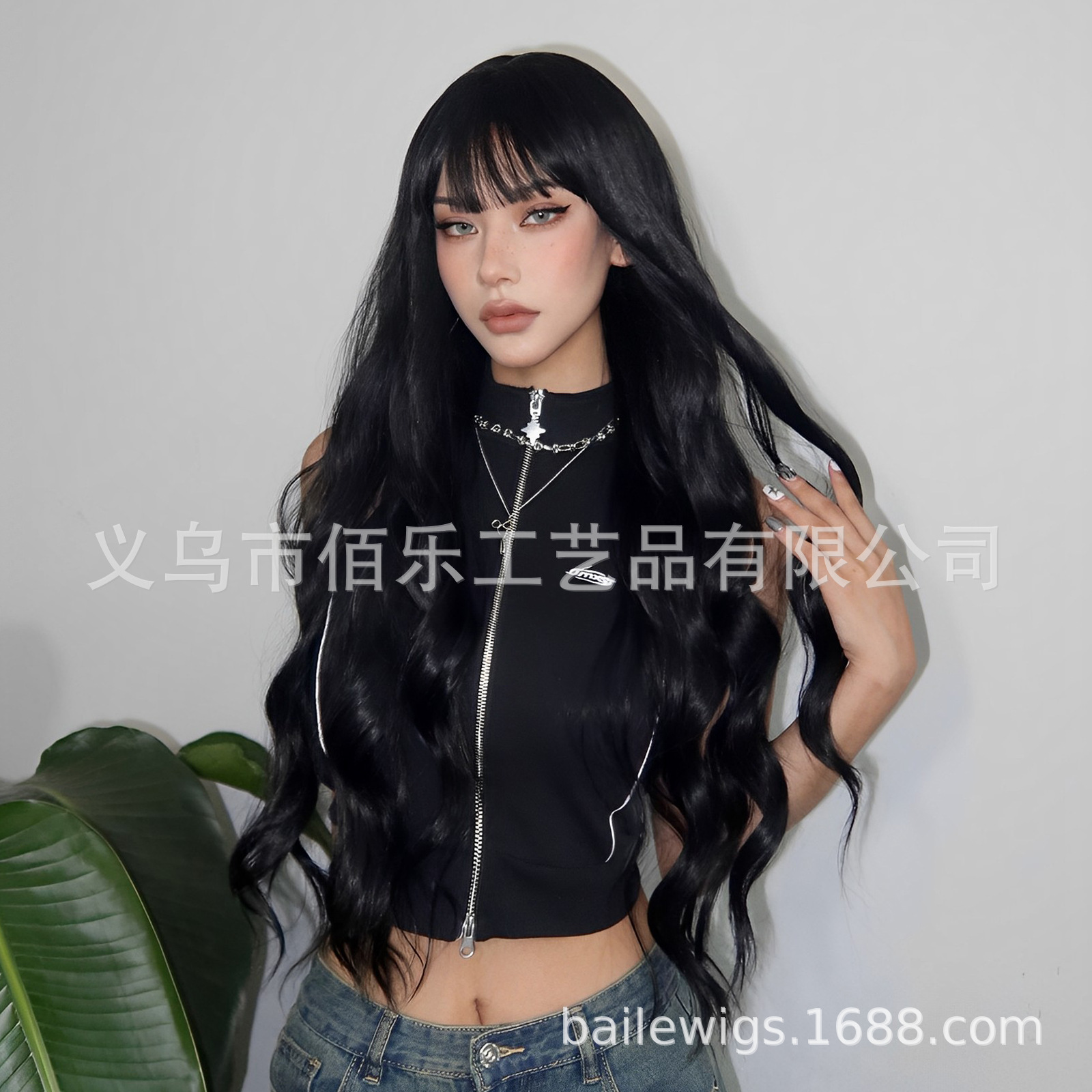 Perucas negras, cabello rizado largo, cabello de fibra química transfronteriza europea y americana, cabello falso, Xu Chang, inventario al por mayor.