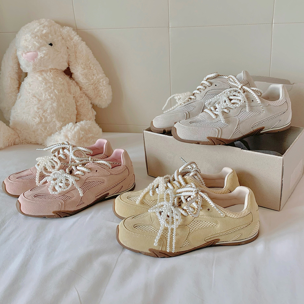 Versión de piel de vaca de la uva madre con la sensación de la chica de perlas zapatos casuales de ballet zapatos de entrenamiento moral zapatos deportivos casuales de mujer