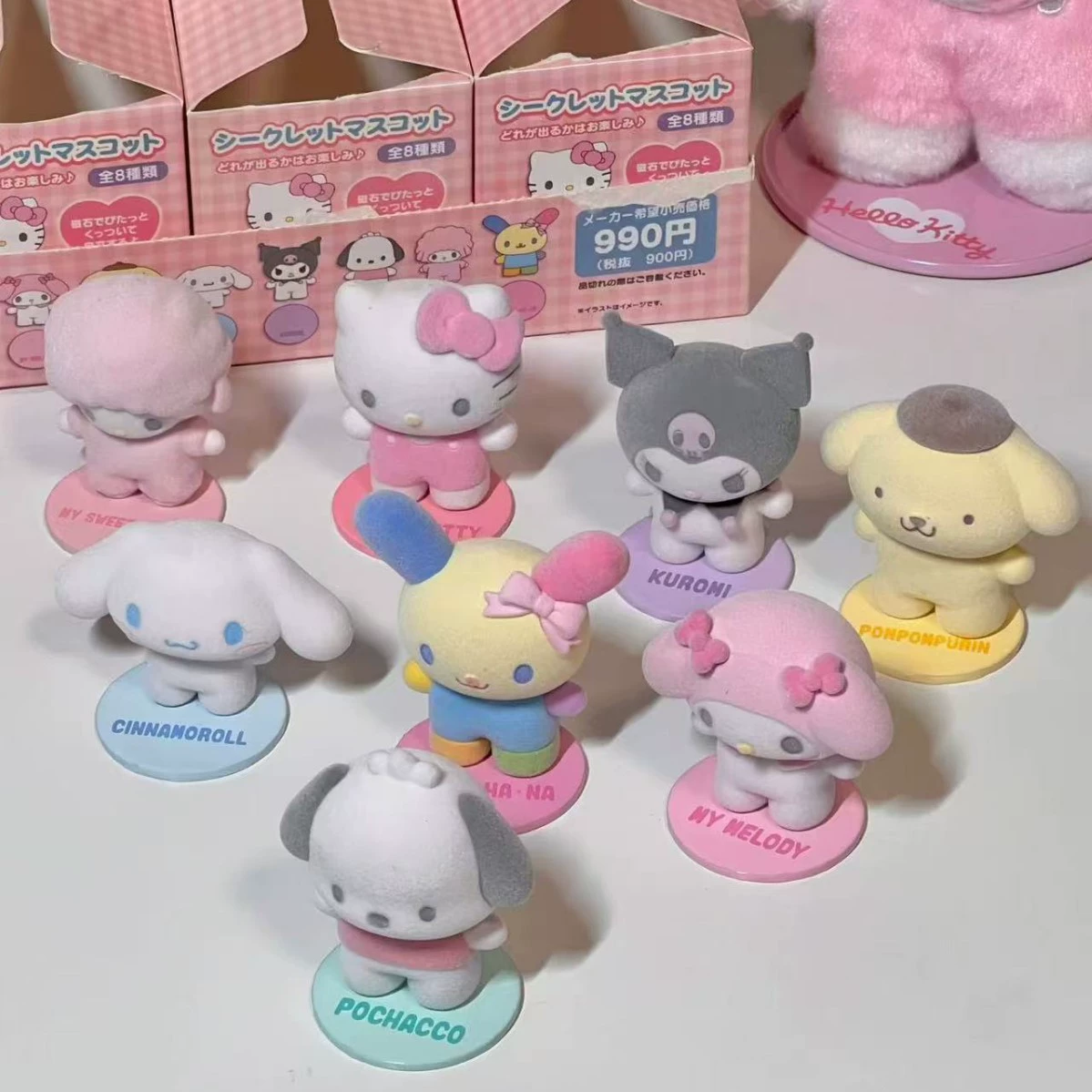 Кукла Sanrio с магнитным креплением, в подарочной коробке — 8 персонажей, подарок для девочки
