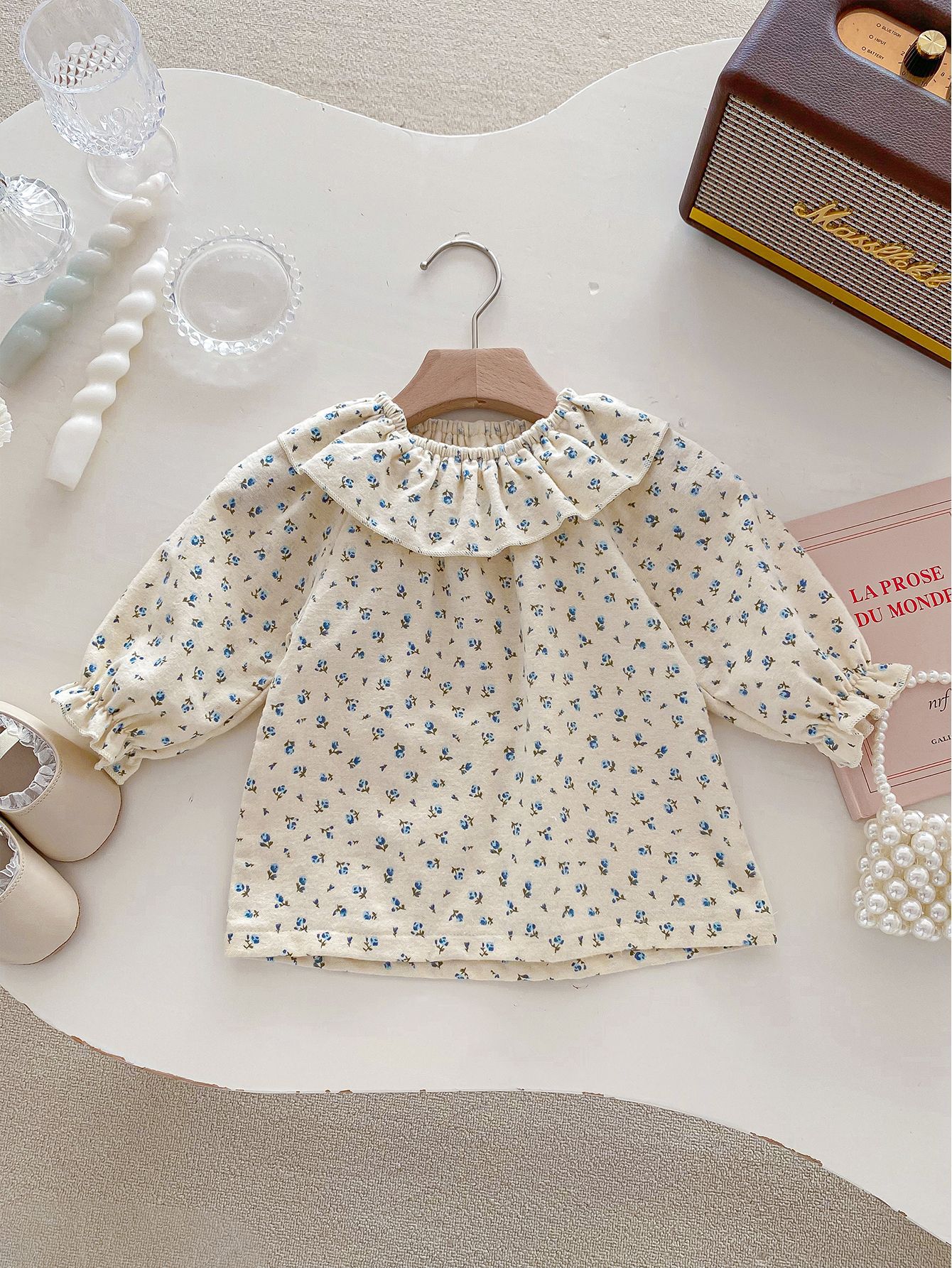 Ins estilo coreano ropa de primavera para bebés de manga larga con volantes cuello camiseta floral camisa de fondo muñeca cuello superior