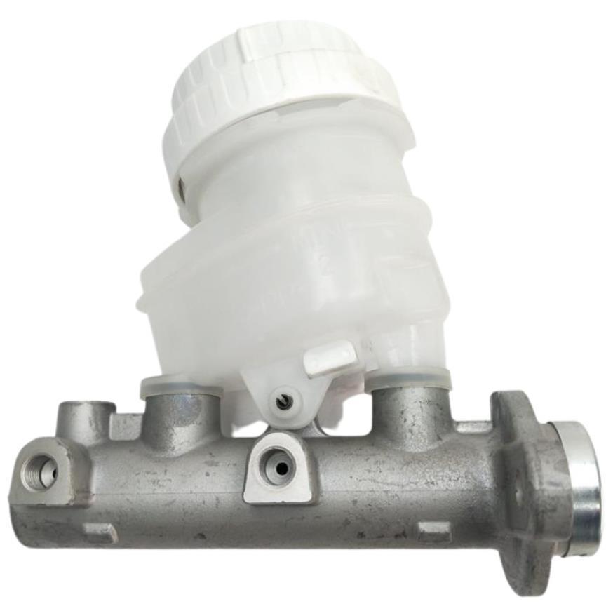 MN102441 suitable for Mitsubishi L200 KB4T 4D56 engine brake master cylinder