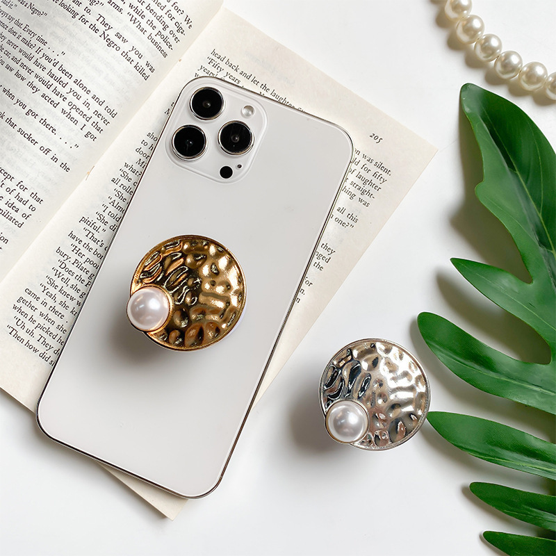 Support d'airbag de téléphone portable avec adhésif, anneau de support paresseux de bureau en métal créatif extensible et pliable à grande perle_voghion.com