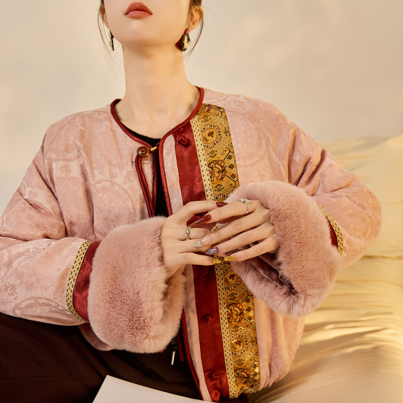 2026 Autumn/Winter Rabbit Fur Cuffs National Style Design Jacket with 3D Embossed Jacquard down Coat for Women Nx032