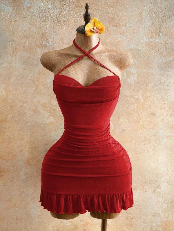 Sensual Bodycon Mini Dress With Ruffle Trim, Backless Halter Neck, And Waist-Gathering Pleats For A Flattering Fit_ecoleips.com