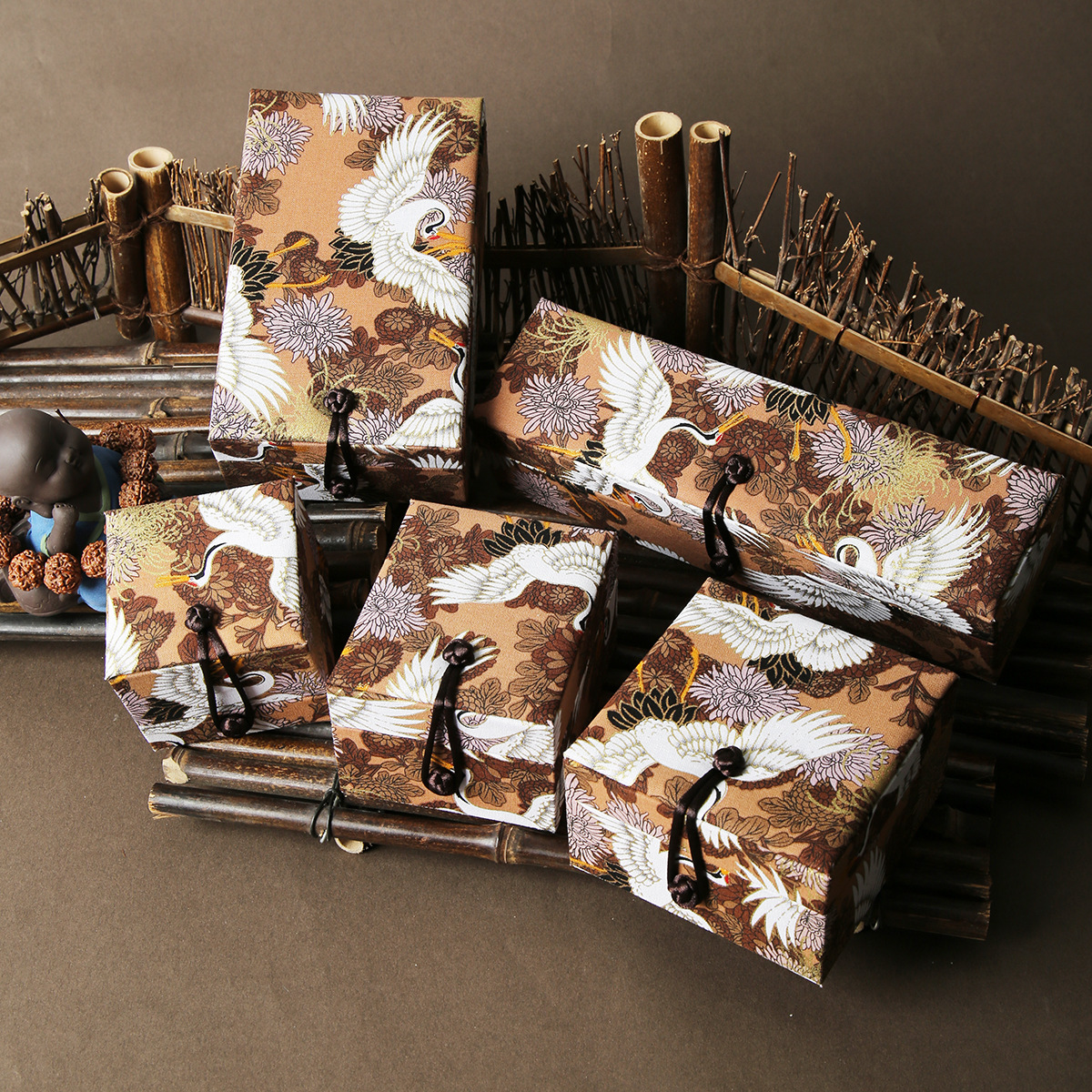 复古风锦布首饰盒 翡翠戒指文玩手串盒子 盘扣珠宝饰品首饰包装盒