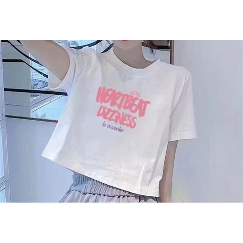 Short-sleeved women's T-shirt 2025 summer new design slim fit regular shoulder height raising small upper garment