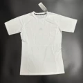 A Di tight short sleeved white