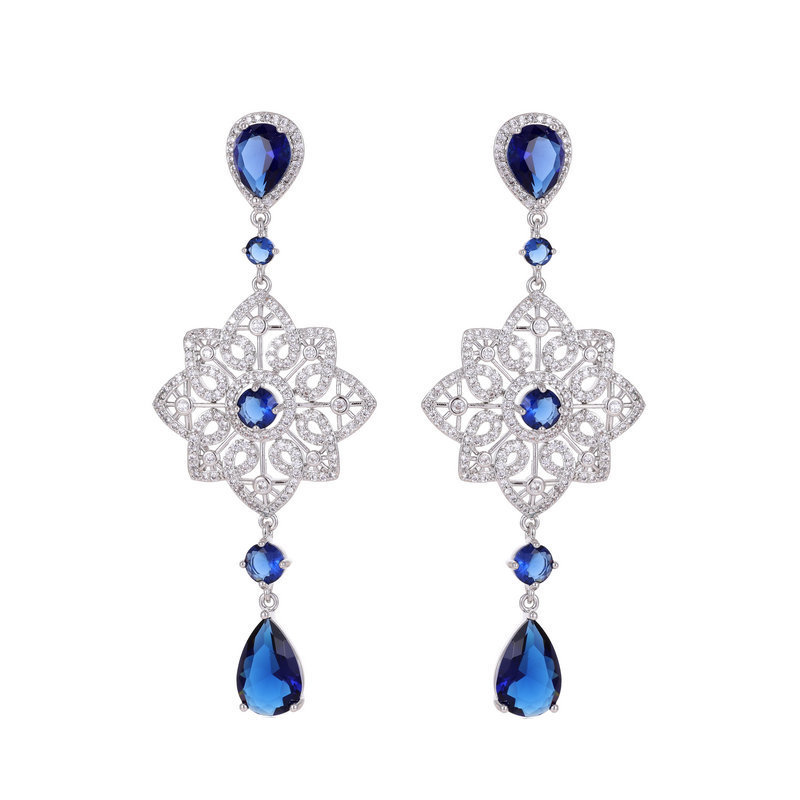 Light luxury high-end heavy industry earrings banquet dress with long hollow pattern water drop earrings_voghion.com