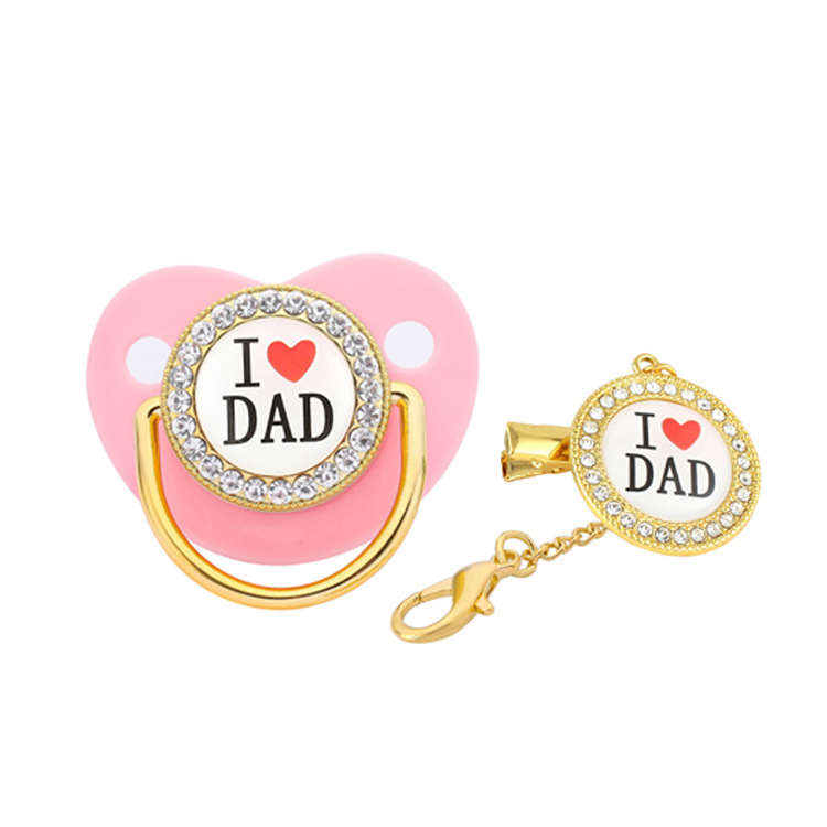 Venta directa de fábrica amor papá serie transfronteriza Venta caliente bebé chupete bebé juego boca en stock suministro