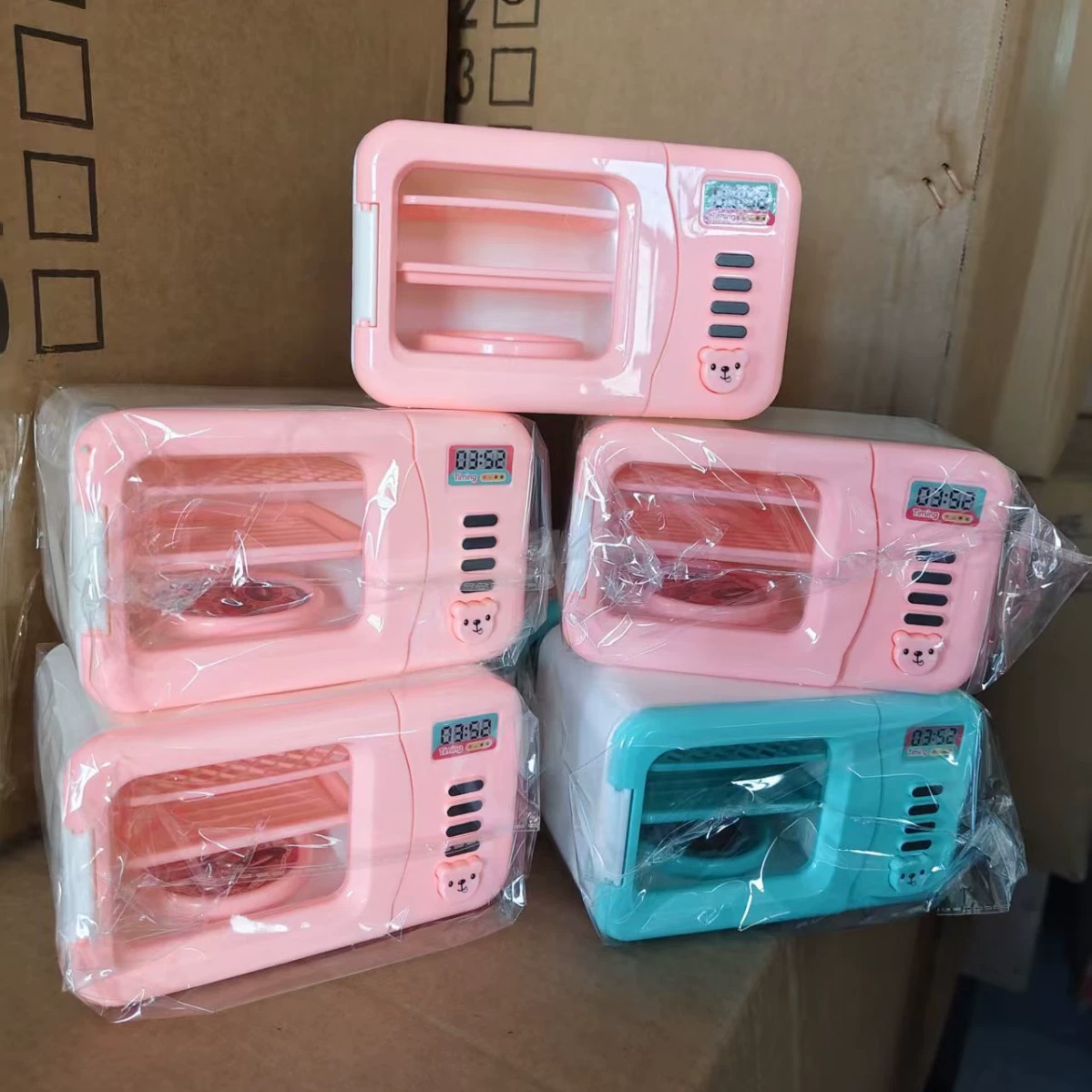 Meng Fun может открыть маленькую духовку, микроволновую печь для детей