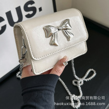 高级感腋下包包女2024新款春夏百搭时尚小方包小众休闲通勤单肩包