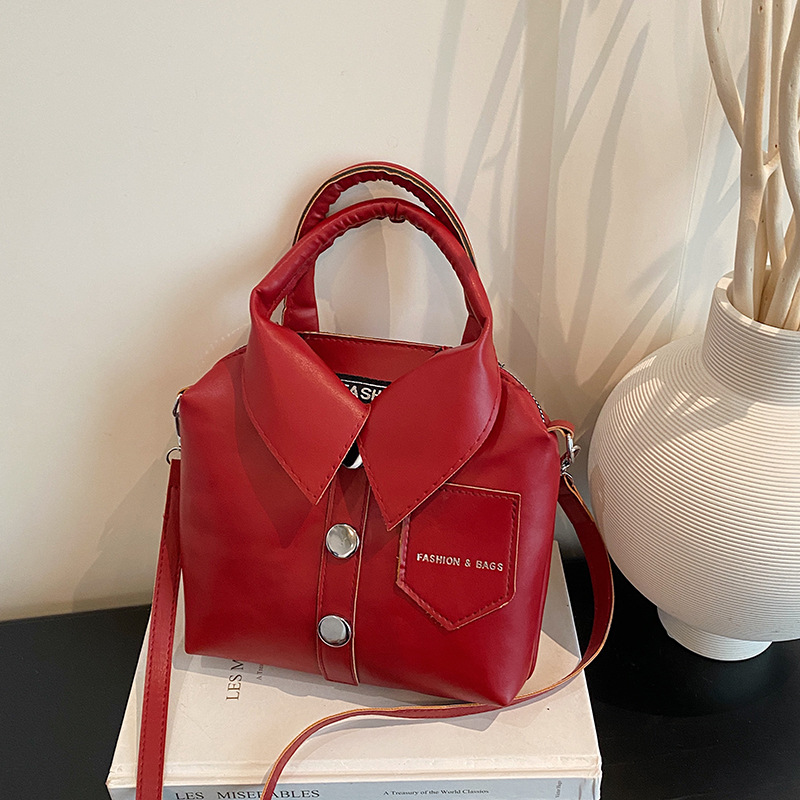 Borsa a mano da donna in stile coreano con design personalizzato di nicchia, nuova camicia casual alla moda 2026, borsa a tracolla semplice e trendy_voghion.com