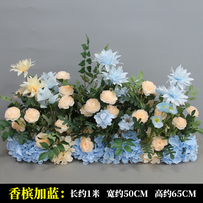 新商品の結婚祝いの大きいタイプの花を並べて絹の花の完成品の装飾をシミュレーションします。|undefined