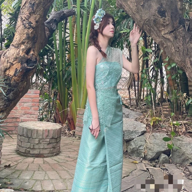 8호 브라랩 + 스커트 + 숄 프랜지파니 머리핀 포함