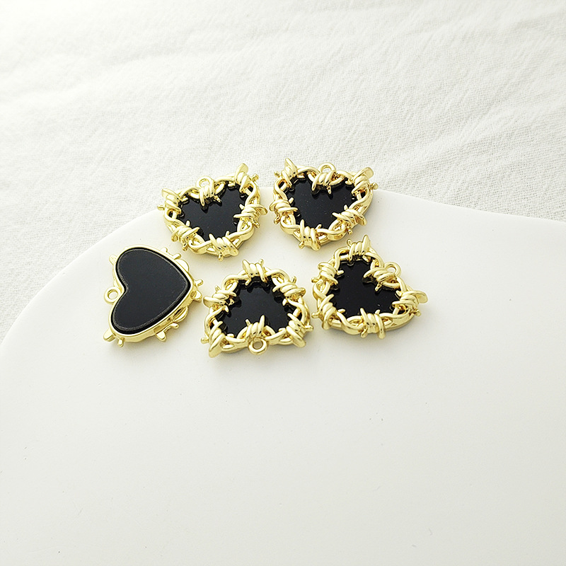 Alloy Material 10 PCS/Package 21.5mm*20mm 25mm*27.5mm Alloy Heart Shape Pendant