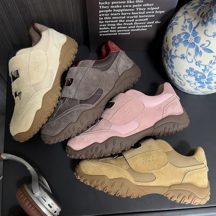 Cowhide version ~ Velcro Thick-soled German Training Shoes Women's 2025 New Suede Retro Sports Casual Shoes Flat Sneakers