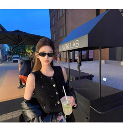 CHICYOUJennie小奶糕羊毛毛绒感字母刺绣针织圆领背心上衣女