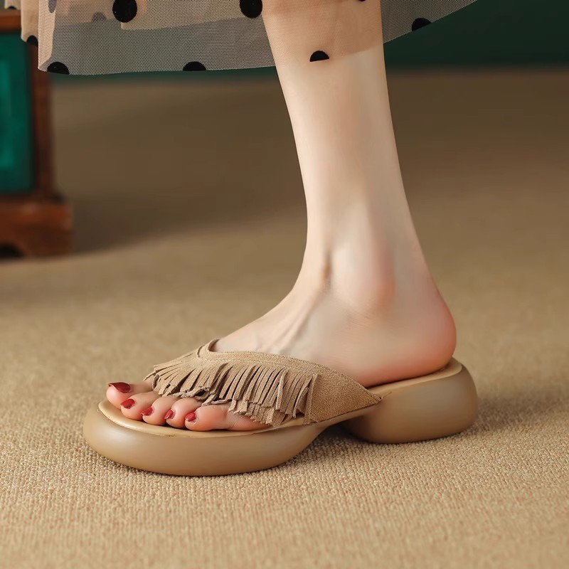 Modische Oberbekleidung, römische Hausschuhe mit dicken Sohlen, gefrostetes weiches Leder, Flip-Flop, Retro-Sandalen für Damen, dicke Plateau-Quastensandalen_voghion.com