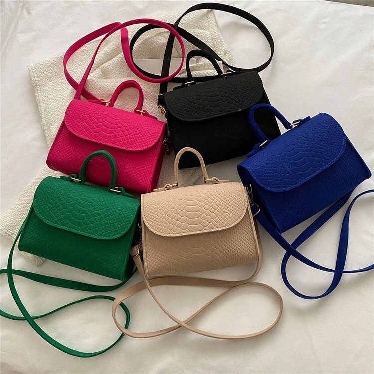 On the New Cheap Small Bag Crocodile Pattern Portable Women's Bag Shoulder Bag ins Korean Popular Simple Crossbody Small Square Bag