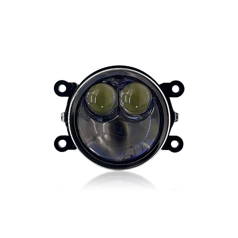 Lámpara de niebla láser doble LED para automóviles de viaje nocturno Lámpara de niebla directa de doble lente en stock image 3