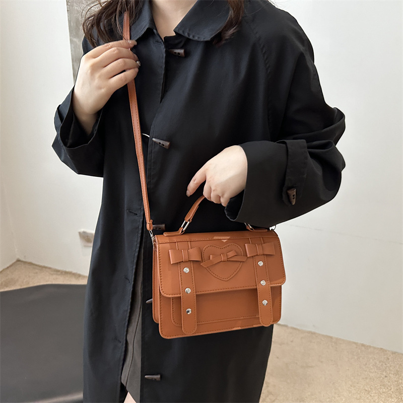 Bolsa de estilo universitario estilo coreano de moda alta sensación de nicho de diseño bolso multifuncional versátil bolso de hombro de mujer