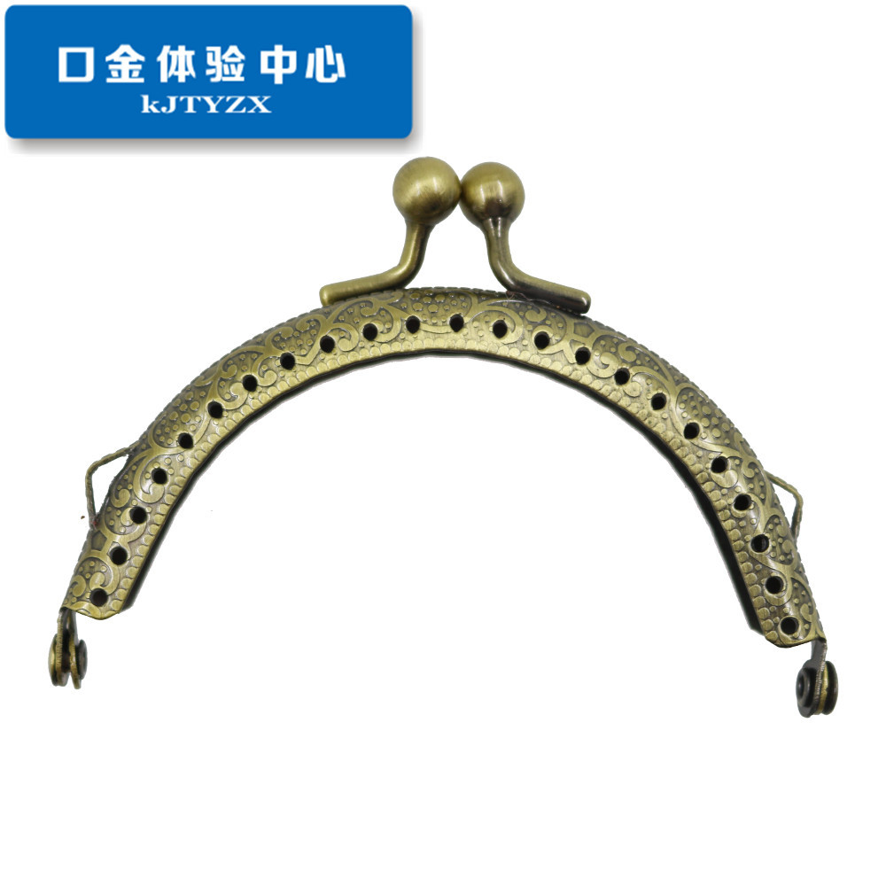 Precio especial: orejas de doble oreja 8.5CM máquina de relieve semicircular encabezada oro bolsas DIY accesorios de bolsas de oro